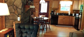 Ashmere Lake Logキャビン付  き/ 2ベッドルーム