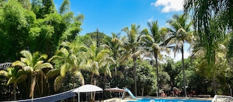 Rancho Hollywood - Furnas Lake.