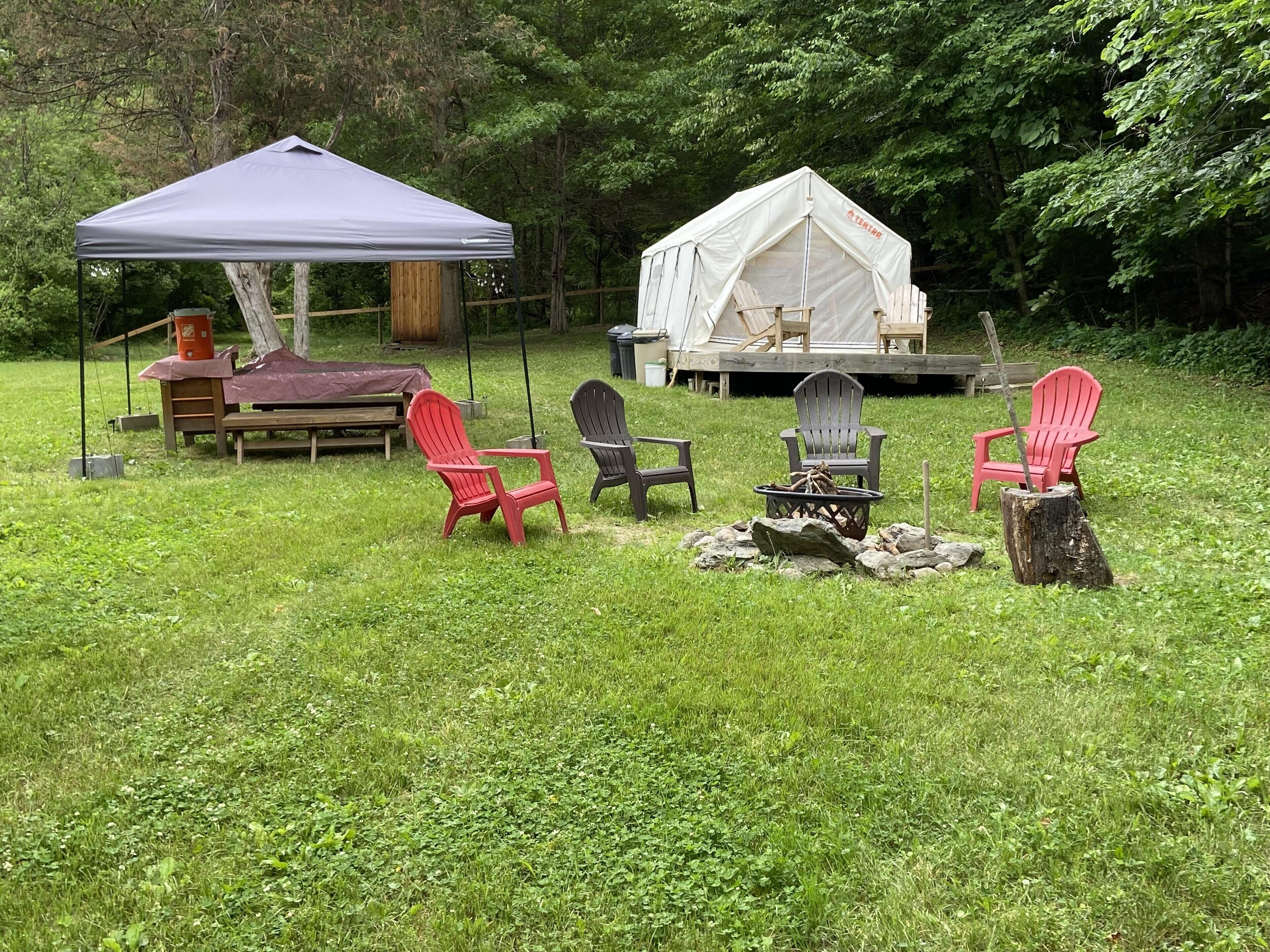 Tentrr Signature Site - Honey Pot Farm Pond Paradise