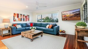 TV, stereo - DUNES  Agnes Water Four bedroom two level property with pool & free WIFI. Pet friendly. (Agnes Water)