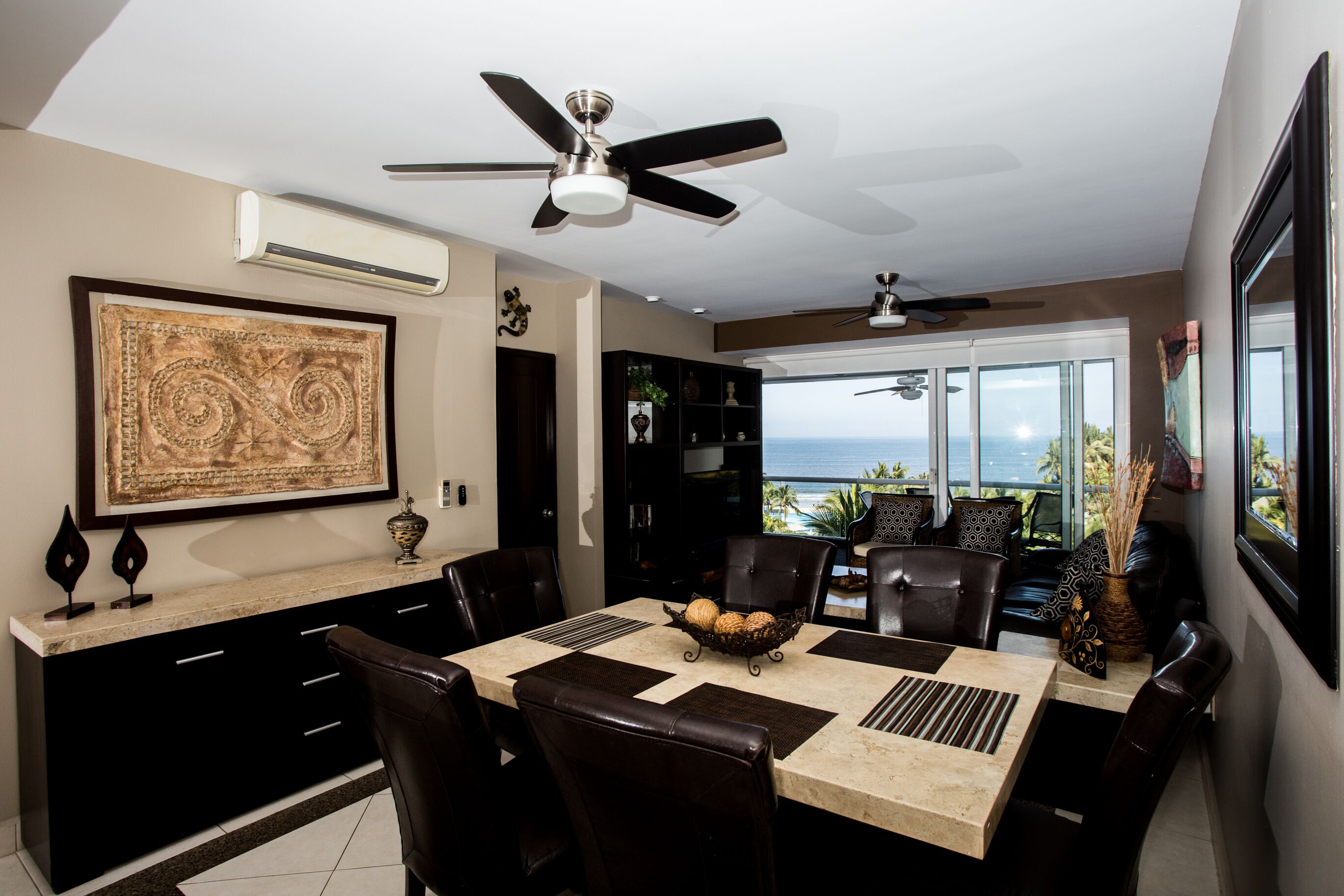 NEW LOWER SUMMER RATES! OUR LOSS YOUR GAIN! 5 Star Luxury Beachfront Condo