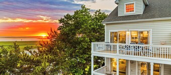 Spiaggia privata con bellissimi tramonti-Kids Camera e intrattenimento camera