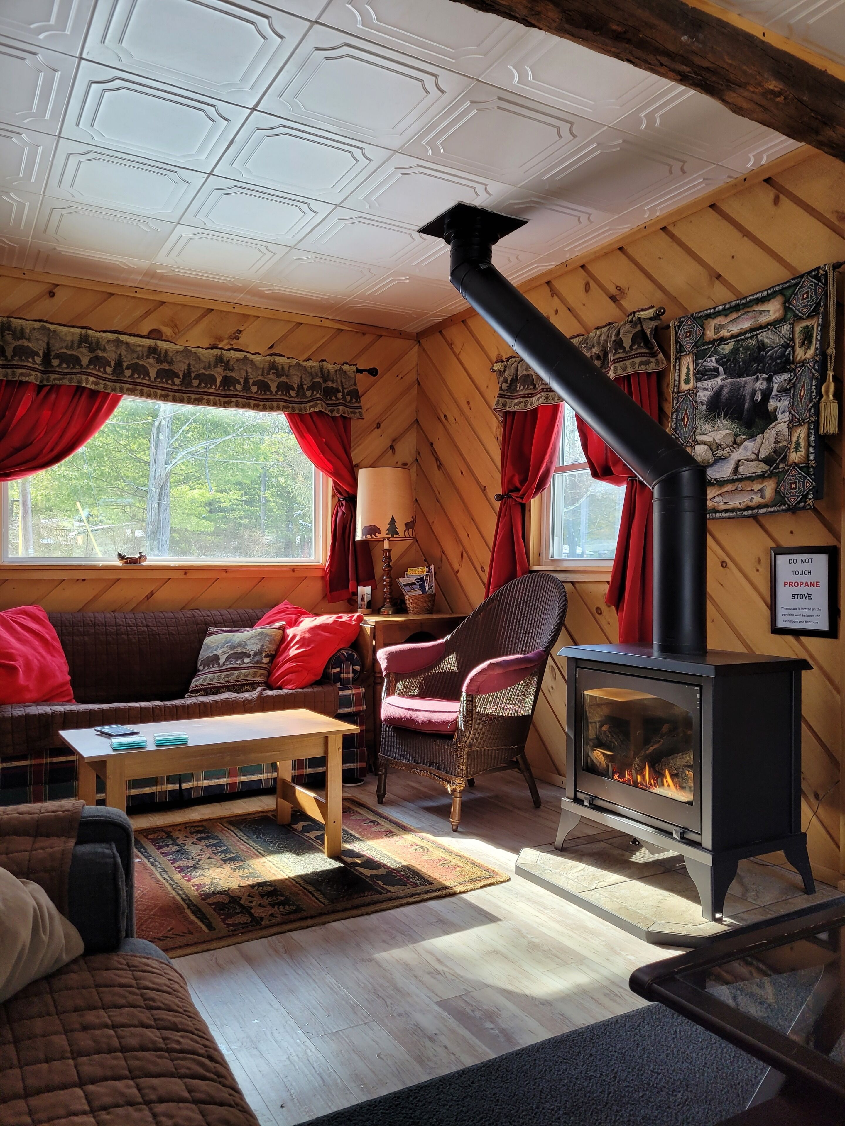 Autumn is beautiful in Promised Land!  There's still some room left, book now!