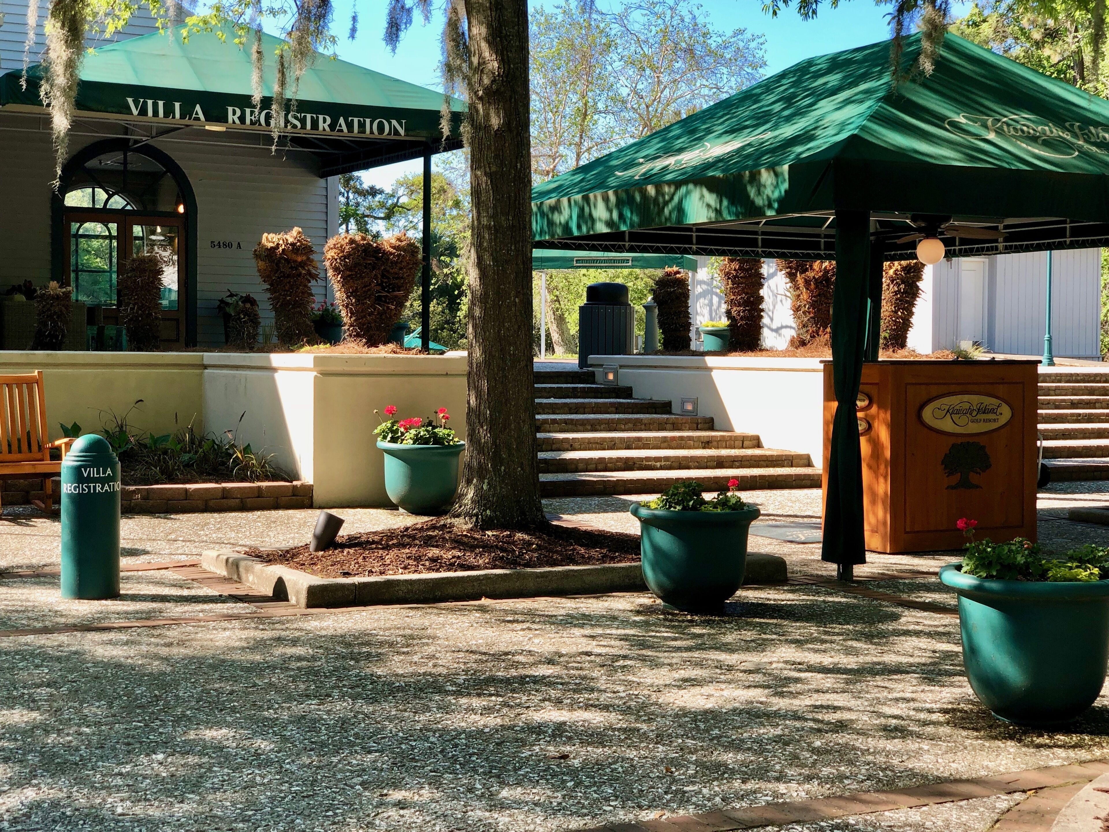 3 BR Premier Parkside Villa on Lagoon with Dock and Resort Privileges