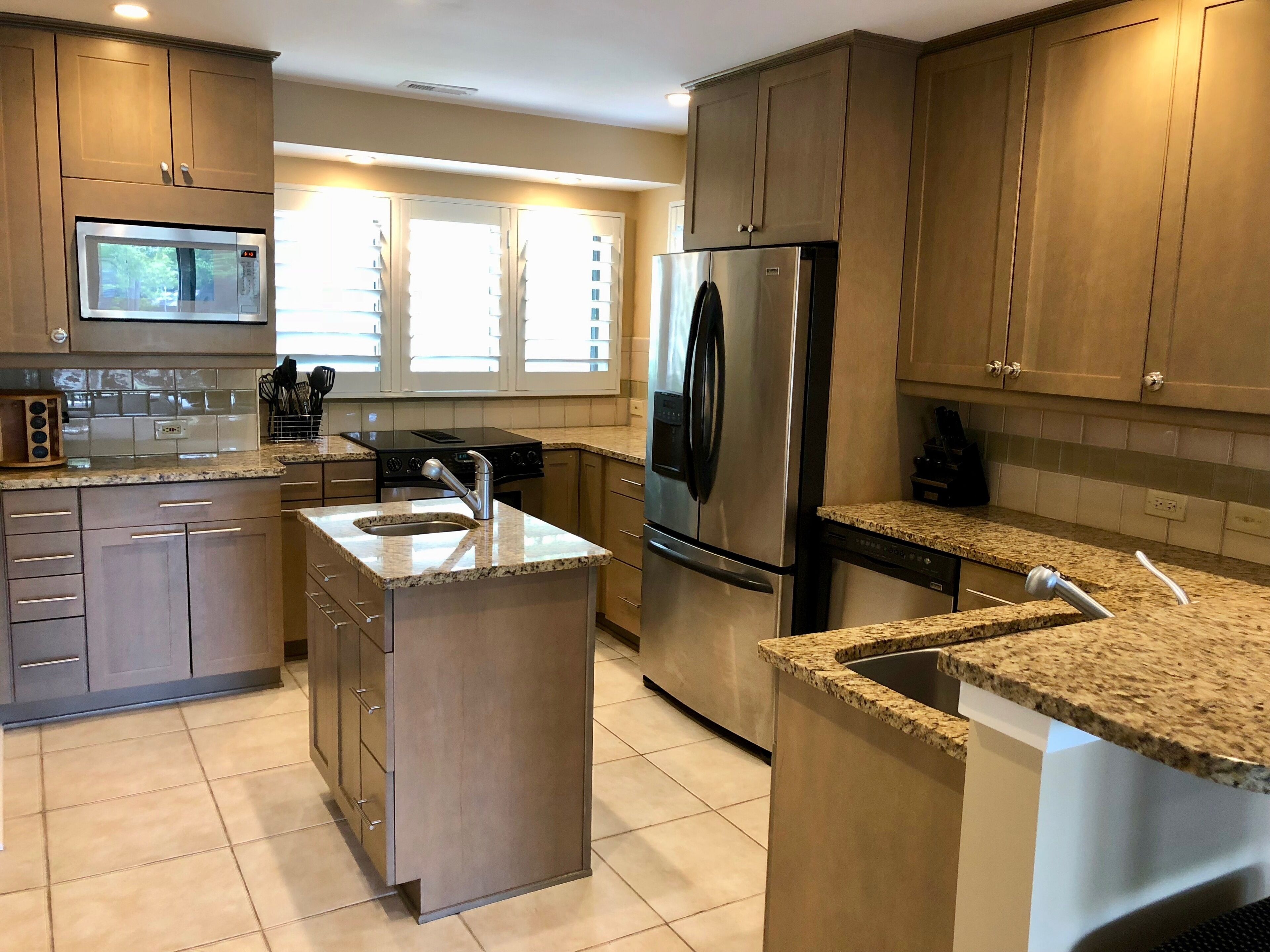 3 BR Premier Parkside Villa on Lagoon with Dock and Resort Privileges