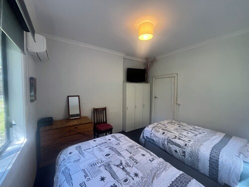 The Grove Gunbower..