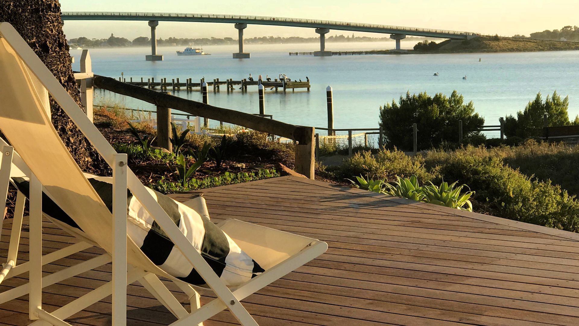 Waterfront Accommodation - Goolwa Township — image 3