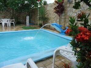Outdoor pool - Spacious and comfortable house, 3 bedrooms, 1 suite, large balcony with swimming pool. (BARRA DE SÃO MIGUEL)