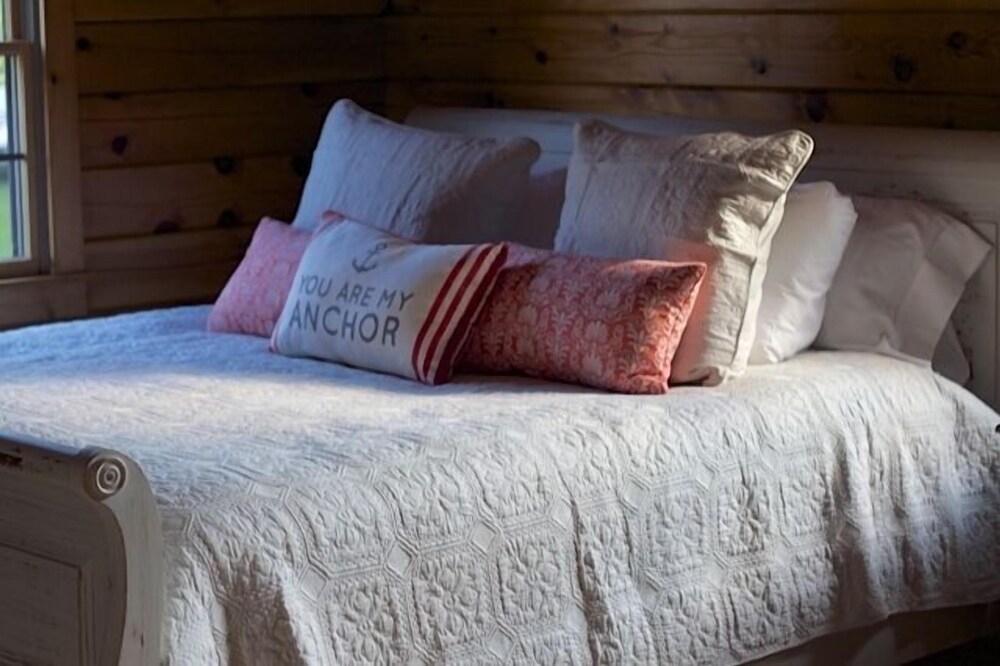Rustic Chic Cabin In Southern Chester County PA