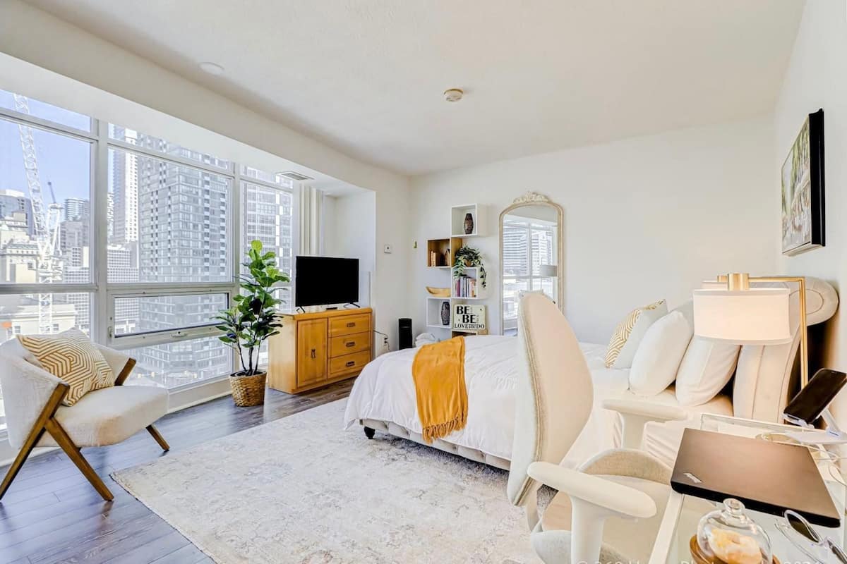 Deluxe Studio, Kitchen, City View | Individually decorated, individually furnished, desk, iron/ironing board