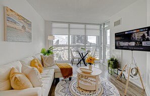Executive Apartment, 1 Bedroom, Balcony, City View | Living area - Yonge Street Downtown Toronto Condos (Toronto)