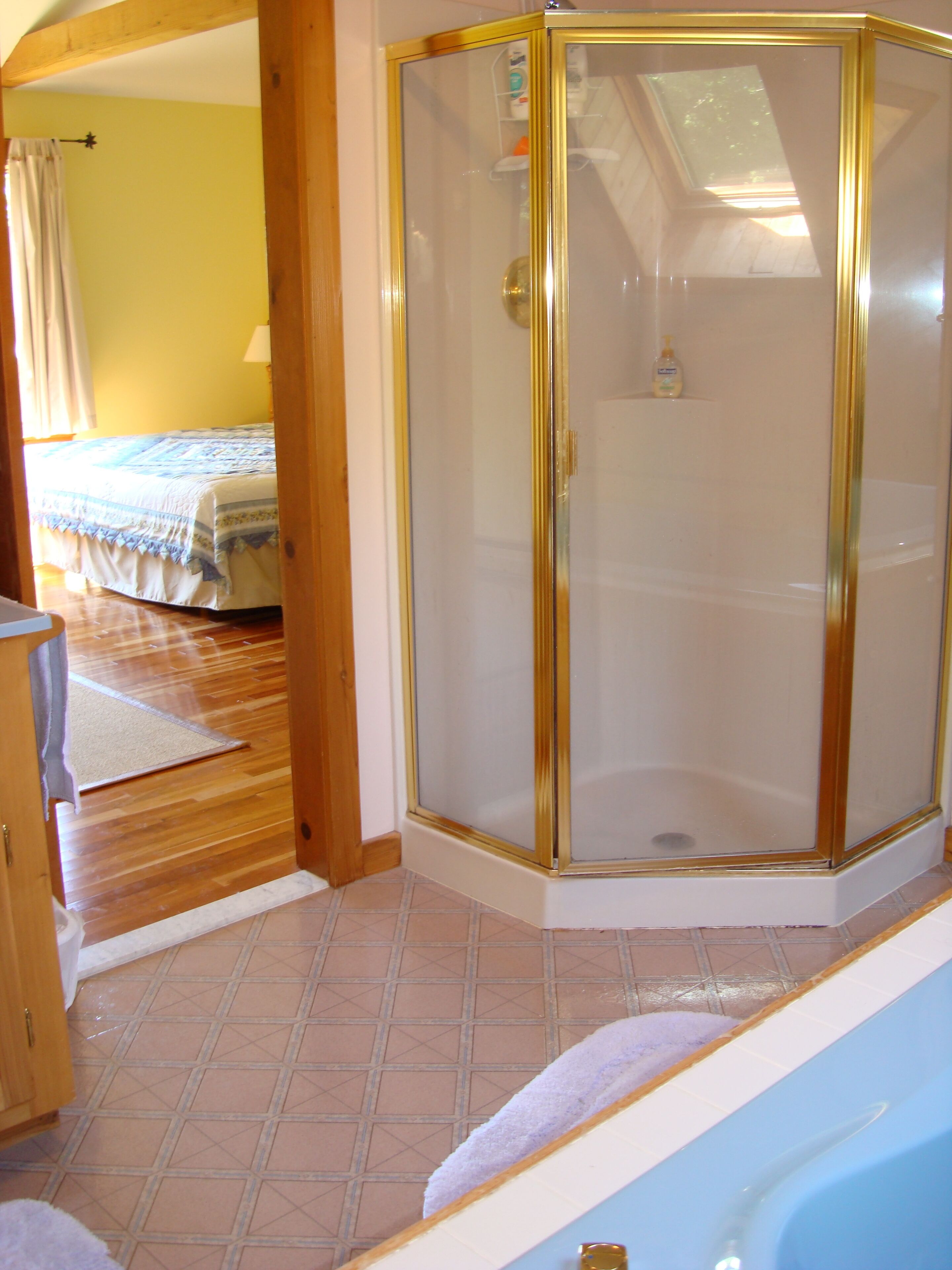 Splendid Green Mountain Retreat with Views & Pond