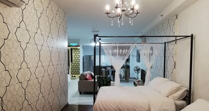 Seaview Landmark Studio Homestay at Gurney 无敌 海景 套房