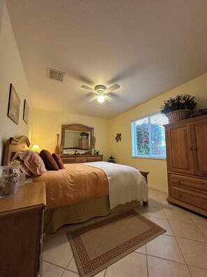 3 bedrooms, iron/ironing board, travel cot, free WiFi