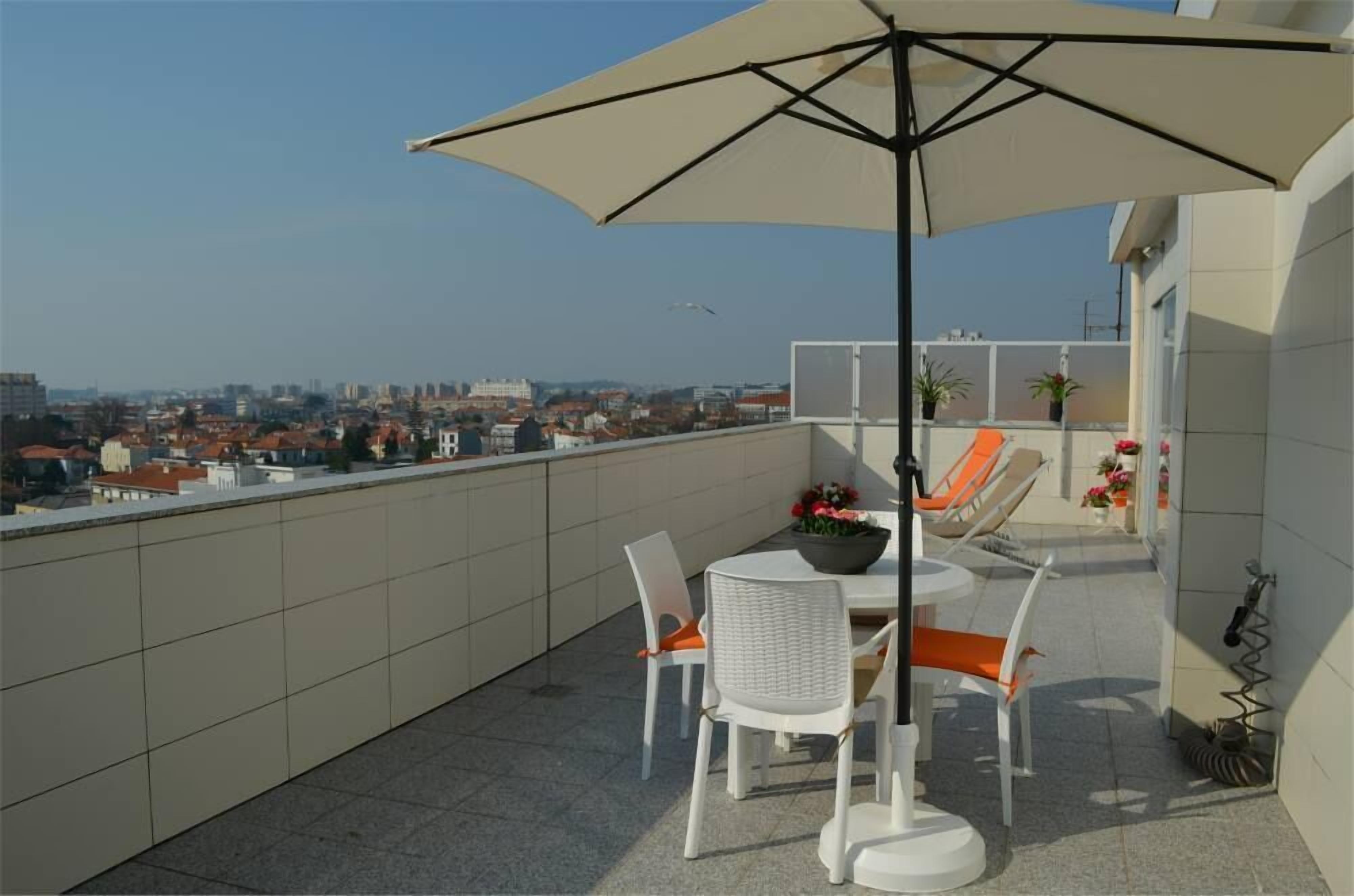 Porto: "Musical Porto" - Fabulosa vista de la "Casa da Música" y sus alrededores