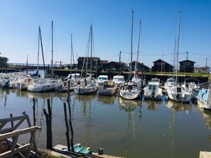 Marina - At the heart of the Bassin d'Arcachon at LANTON near ANDERNOS (Lanton)