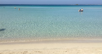 Directly on the beach. 6 beds in villa with private access to the sea