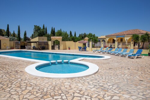 Fabulous Villa with large private pool, tennis court and Games Room, huge garden