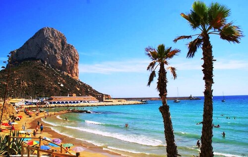 Villa Benibrai. Piscina privada, A / A, Wifi, 3 habitaciones.