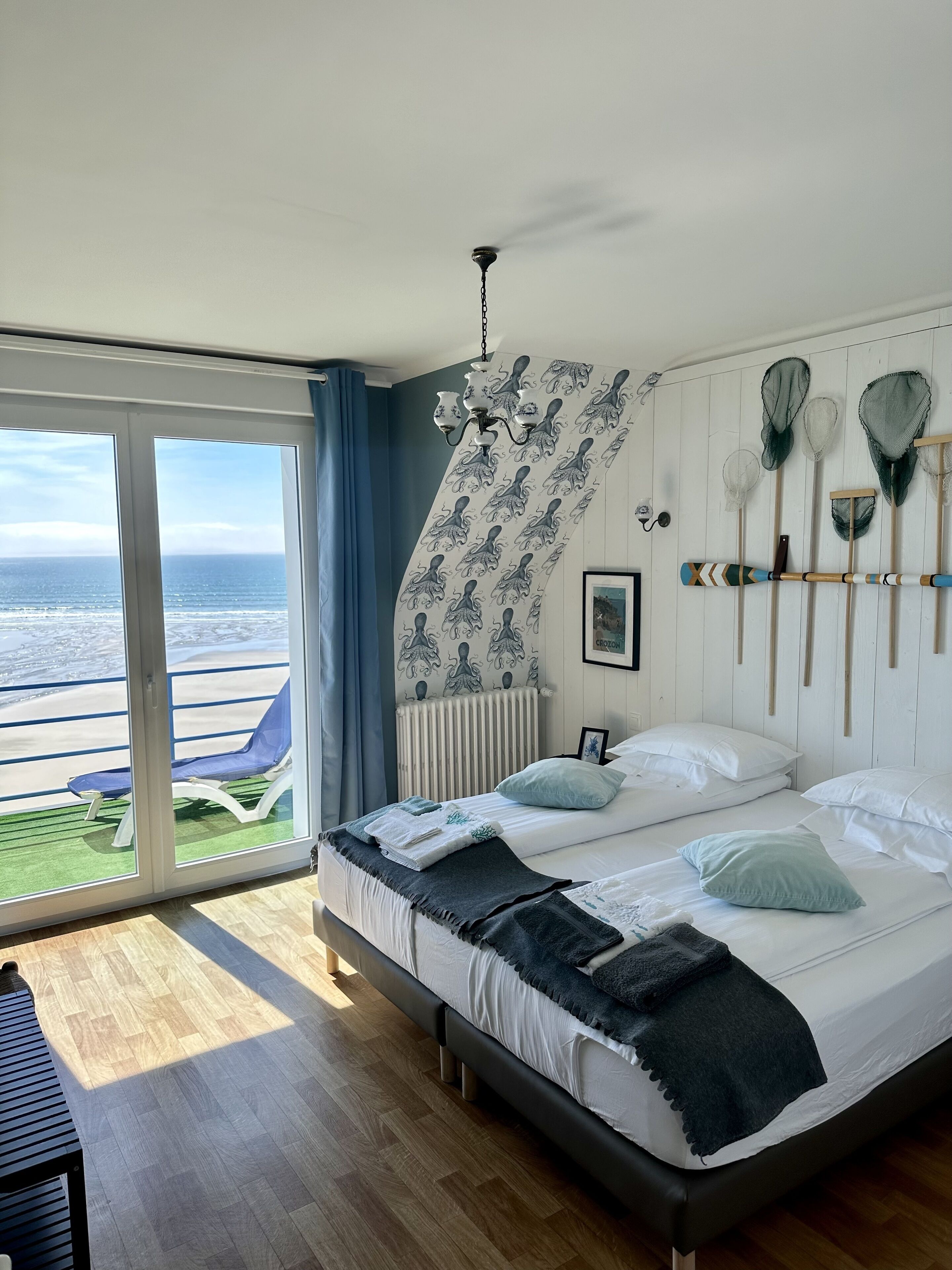 3 chambres, fer et planche à repasser, Wi-Fi gratuit, draps fournis