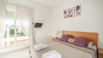 3 Schlafzimmer, Bügeleisen/Bügelbrett, Reisekinderbett, kostenloses WLAN