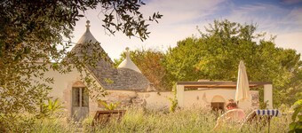 A Trullo With Private 10m Pool Near Ceglie Messapica