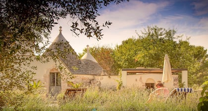 A Trullo With Private 10m Pool Near Ceglie Messapica