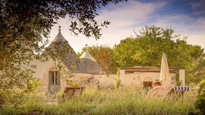 A Trullo With Private 10m Pool Near Ceglie Messapica
