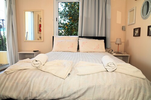 Lucky 4 - Independent studio 