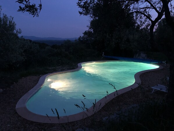 Outdoor pool, a heated pool