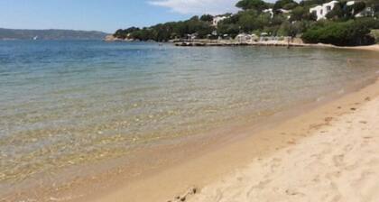 Palm Village, Li Piles Bianchi Villa in Baja Sardinia 200 m vom Meer entfernt