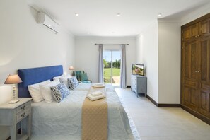 9 Schlafzimmer, Bettwäsche aus ägyptischer Baumwolle