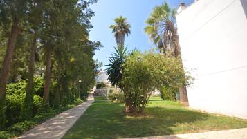 Enceinte de lâhĂ©bergement