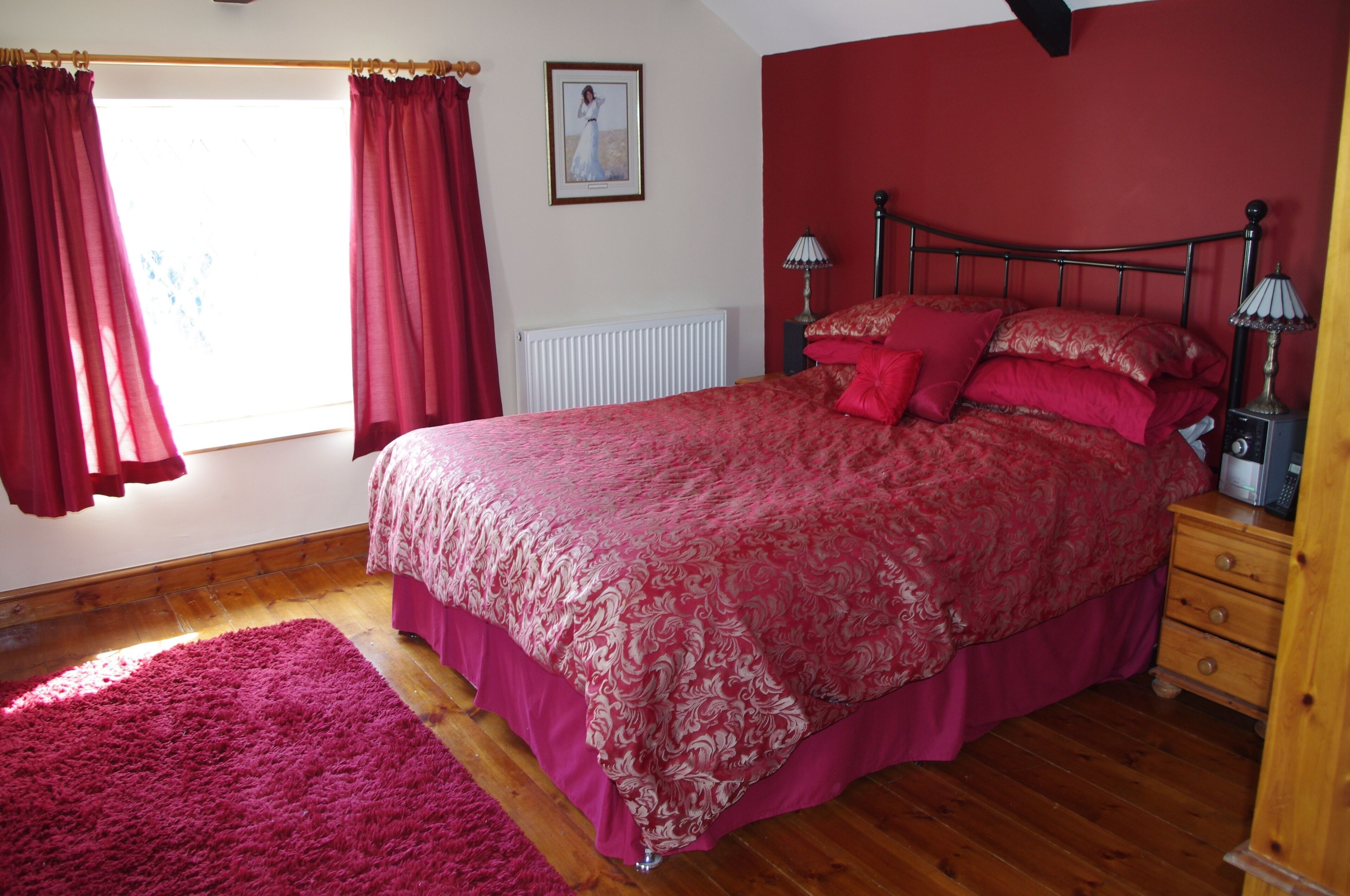 Charming four double-bedroom stone-built cottage in beautiful Vale of Glamorgan