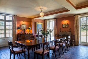 Dining - Stunning Georgian Grade 2 Listed property in the Welsh borders (Wrexham)