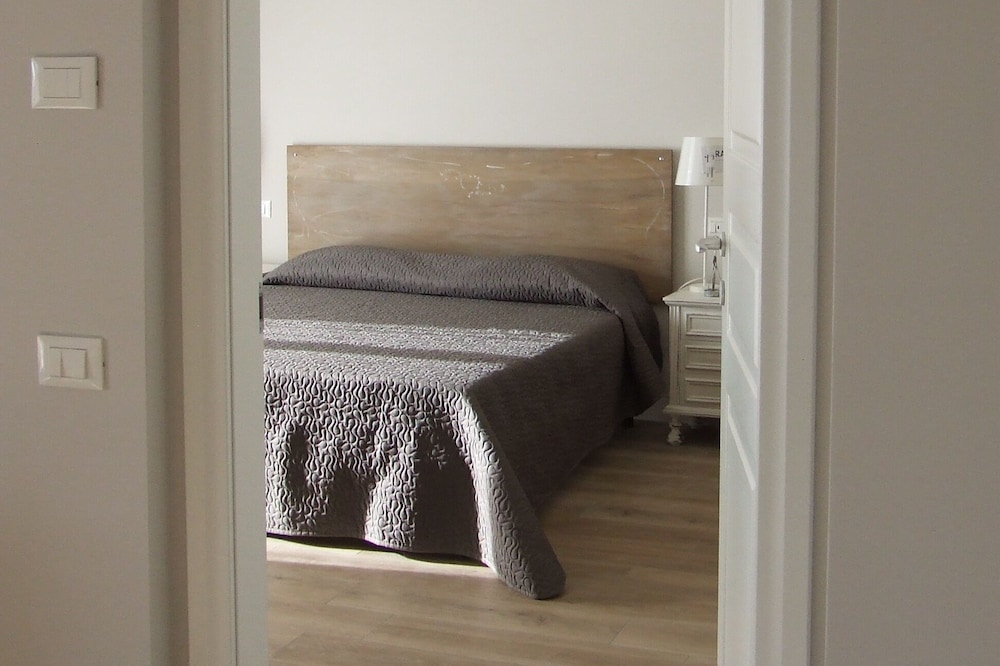 Magnolia apartment