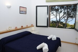 4 室のベッドルーム、アイロン / アイロン台、旅行用ベビーベッド、インターネット