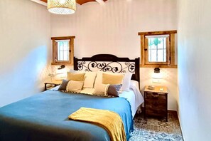 1 soverom, strykejern/-brett, wi-fi (inkludert) og sengetøy