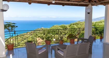 Villa mitoyenne panoramique avec vue sur la mer, Ascea, Cilento, Salerne