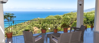 House / Villa - Ascea