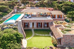 Exterior - Villa Portobello Lux  - Independent Villa (Portobello)