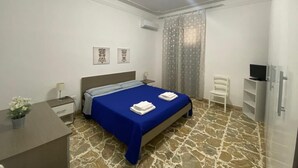 2 bedrooms, iron/ironing board, travel cot, free WiFi - Apartment/ flat - Portopalo di Capo Passero (Portopalo di Capo Passero)
