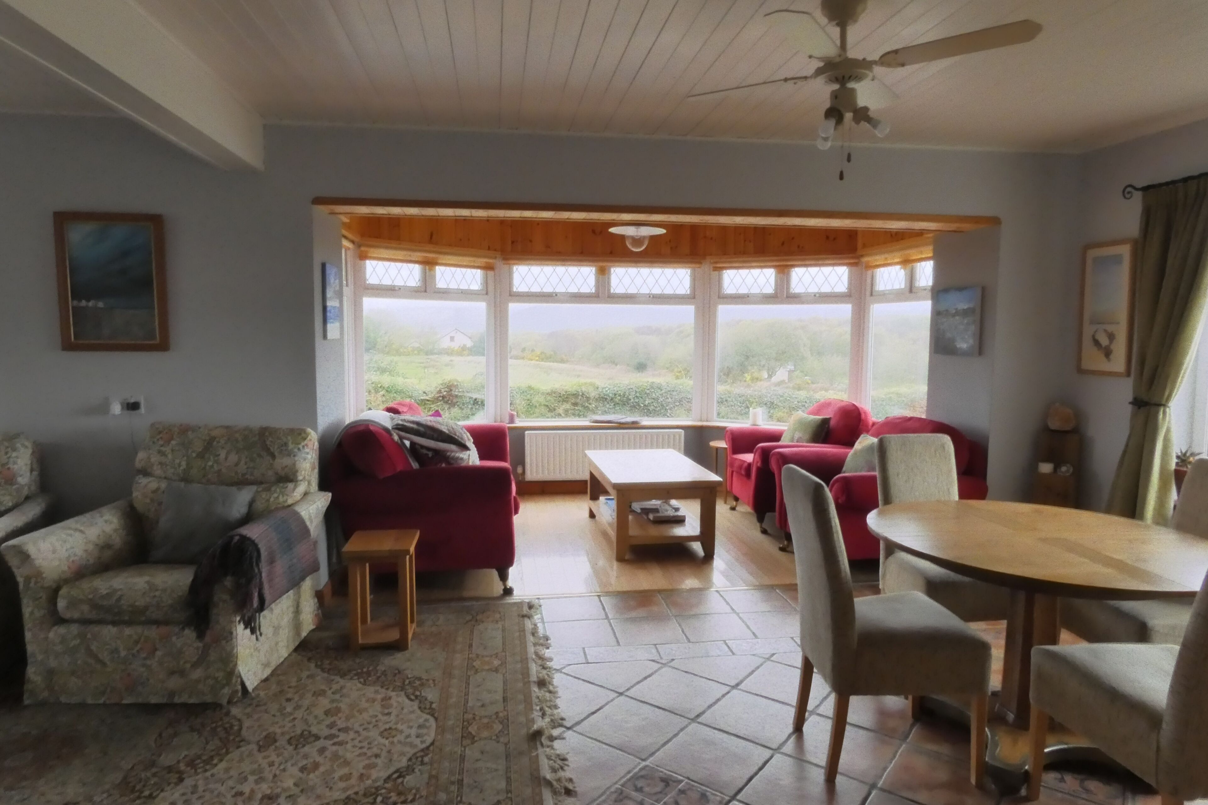 Ring Of Kerry .  Beautiful  3 Bed Home,   Sleeps 7