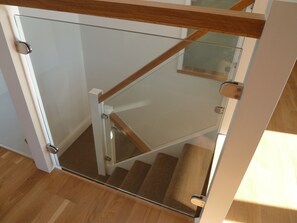 Interior - Modern 2 Bed (sleeps up to 4) house, 50 metres from sea front (Whitstable)