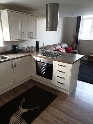 Fridge, microwave, oven, stovetop - Countryside Retreat in the Heart of Garstang<br><br> (Garstang)