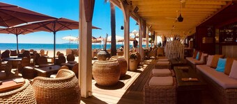 Discover Porquerolles Island - 200m beach - French Riviera - 4 stars