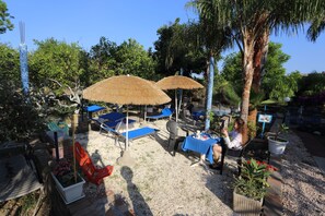 Outdoor dining -  Villa in a quiet area, overlooking the garden and Mount Etna. Near Taormina. (giardini naxos)