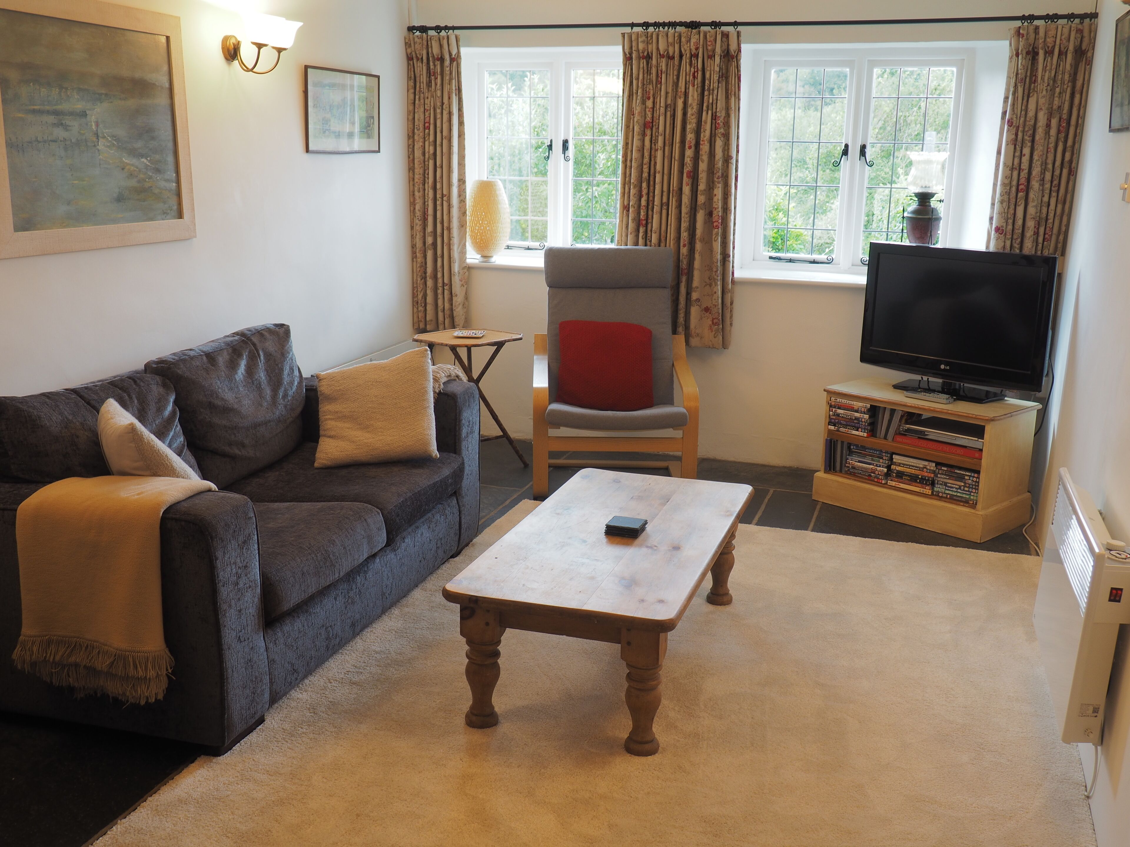 Beautiful Cottage with Private Garden and access to open moorland