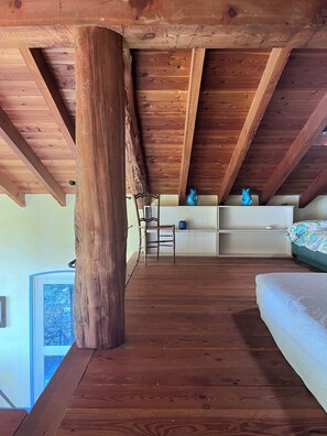 3 bedrooms, iron/ironing board, WiFi, bed sheets - Villa surrounded by greenery with sea view over the Gulf of Portofino (Zoagli)