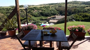 Terrace Suite during breakfast.
Terrazza Suite durante la colazione